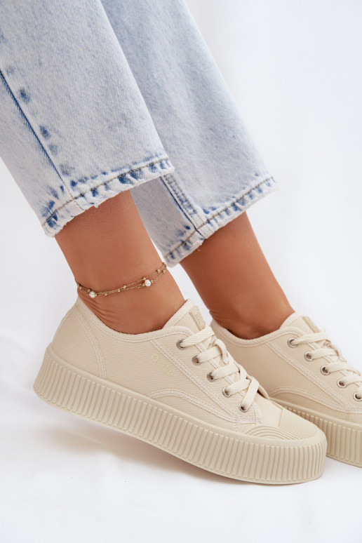 Freizeitschuhe mit einer Plattform Big Star TT274271 Beige