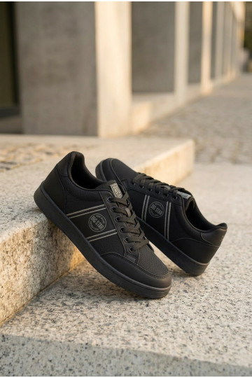 Herren Sneaker schwarze Farbe