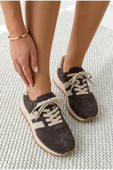 Damen Sneaker aus Kunstleder braune Farbe 2