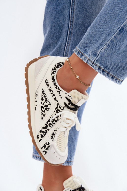 Haut aus INildleder Sneakers Stilvollllschuhe Feminin Big Star TT274548 Zueiße Farbe