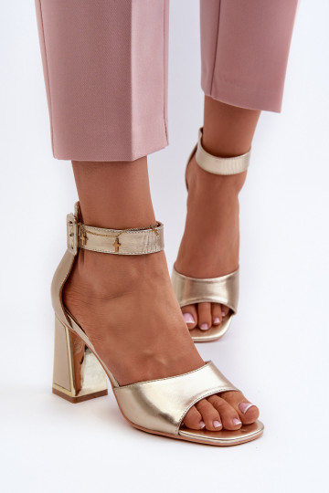 Elegante Damen High Heels Sandalen goldene Farbe Rosazara