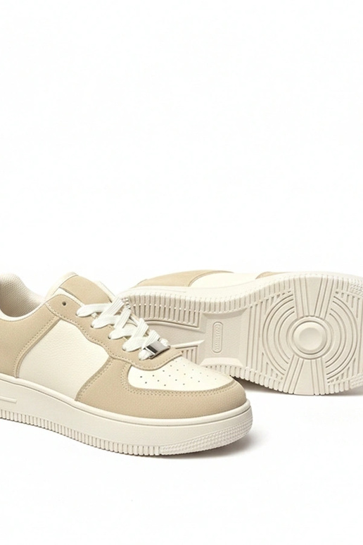 Sandfarbene Sneaker mit Plateau Brigitte