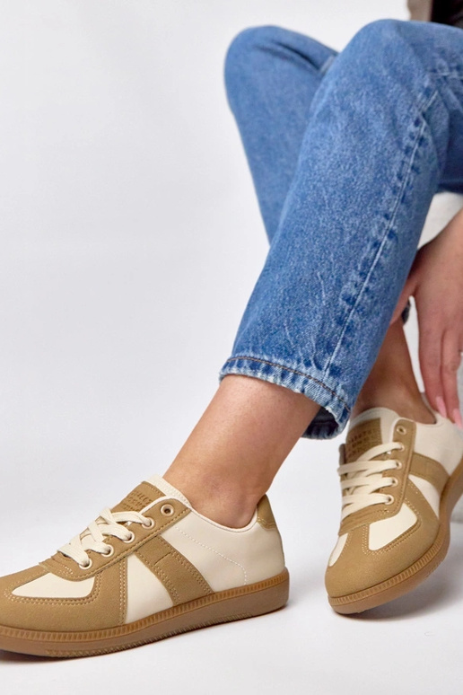 Rud-beige Sport-Sneaker auf Plattform...