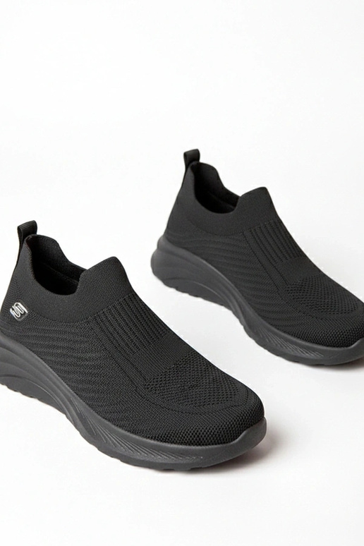 Schwarze textile Slip-On Sportschuhe...