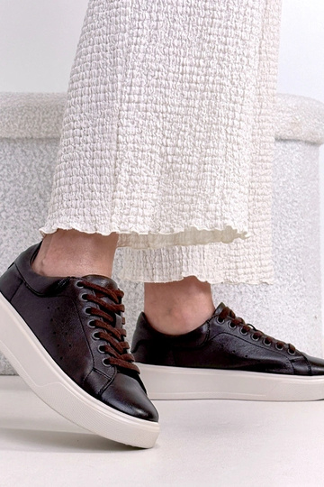 Braune Leder-Sneaker mit Plateau Cambell 2