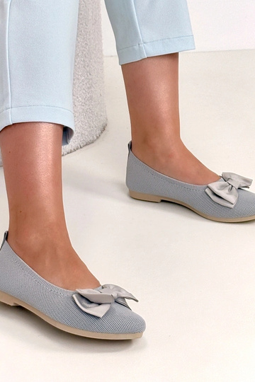 Graue Wildleder-Ballerinas... 2