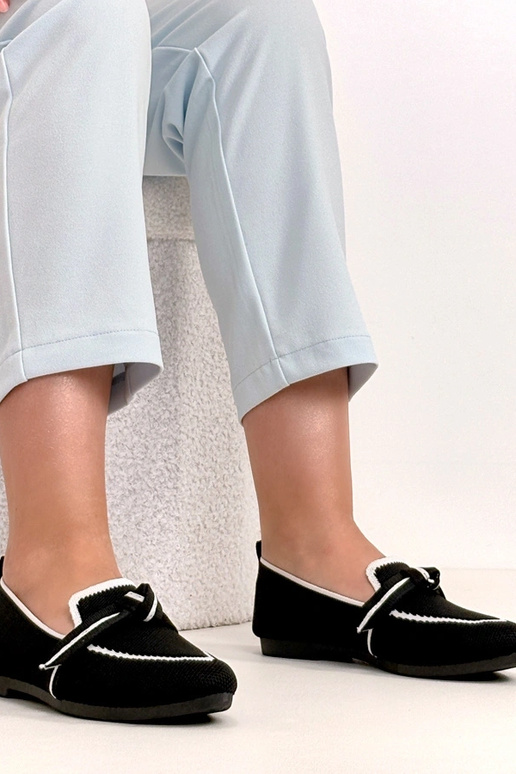 Schwarze Wildleder-Ballerinas mit...