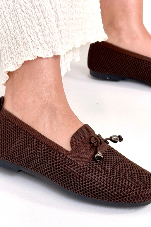 Braune Stoff-Mokassins mit Schleife...