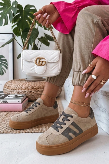 Beige Leder-Sportschuhe mit Plattform Filippo