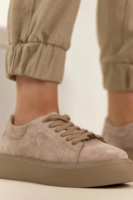 Sandfarbene Leder-Sneaker mit Plateau...