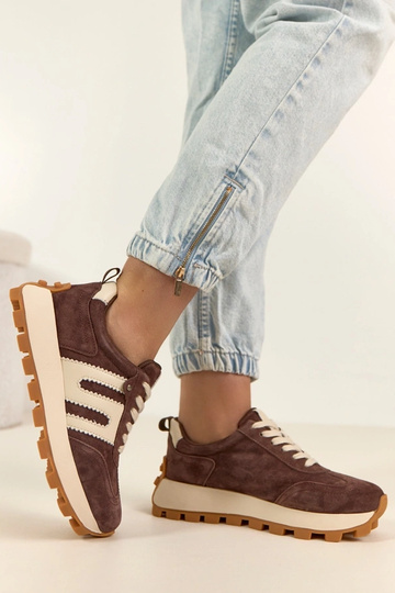 Schokoladenfarbene Leder-Sneaker mit Plateau Filippo 2