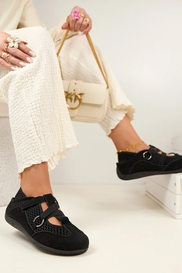 Schwarze sportliche...