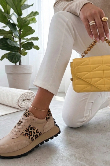 Beige Leder-Schuhe mit...