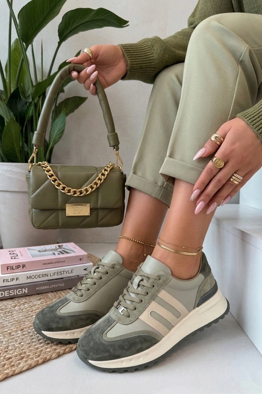 Grüne Leder-Schuhe mit Plateau Filippo