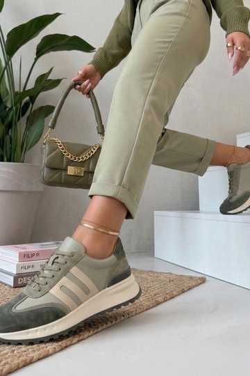 Grüne Leder-Schuhe mit Plateau Filippo 2