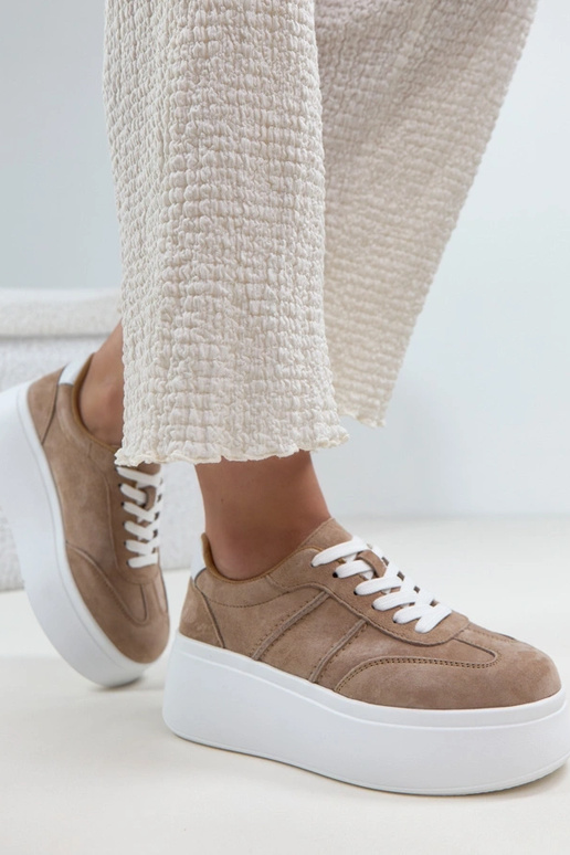 Beige Leder-Schuhe mit Plateau Cambell