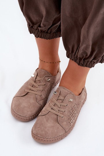 mit durchbrochenen Elementen Schuhe FemininErmöglichtturalnego aus INildlederu braune Farbe Feliva
