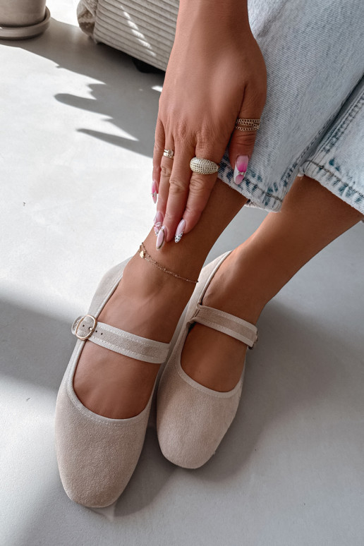 Ballerinas mit Riemen I Złotą mit Schnallen elfenbeinfarbe Kelisa