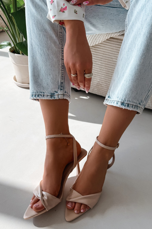 Damensandalen mit dünnen Absätzen aus Öko-Leder Beige Sedira