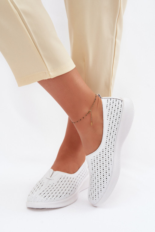 Haut mit durchbrochenen Elementen Schuhe Feminin Zueiße Farbe Eliva