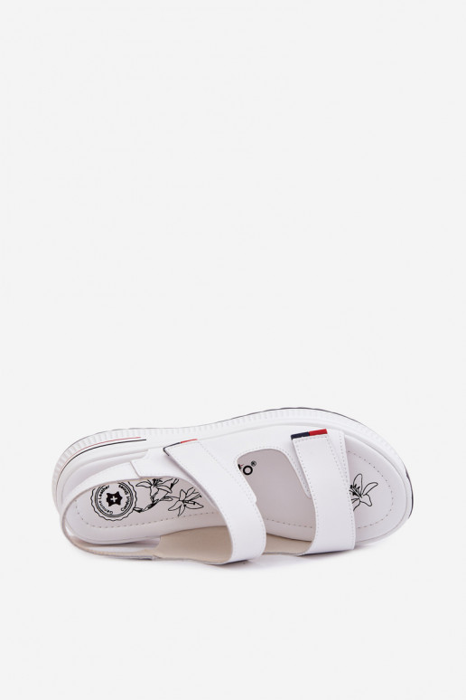 Damensandalen Feminin mit einer Plattform mit Klebeverschlüssen Zueiße Farbe Jemela