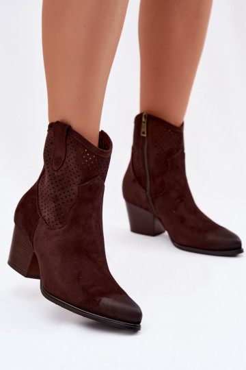 Durchbrochene Damen Stiefeletten im Cowboystil mit Absätzen Vinceza 58150 schokoladenfarbig