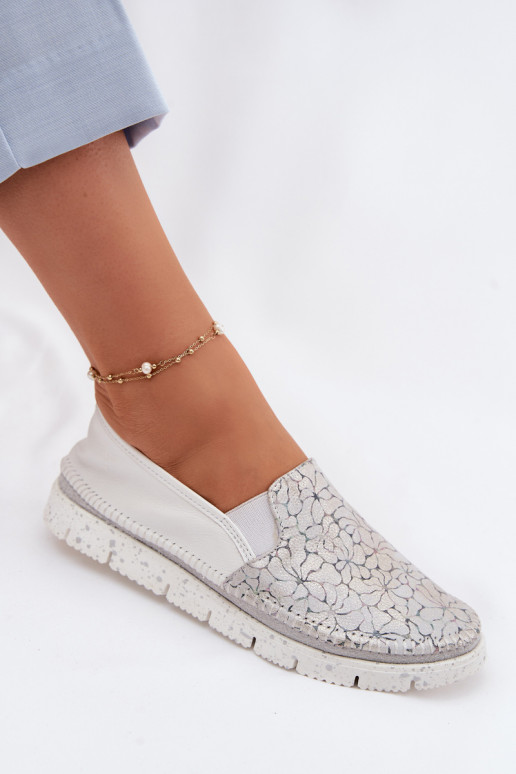 Lederstiefel für Damen Es mussciejka 03512-70 INeiß-Silberfarbe