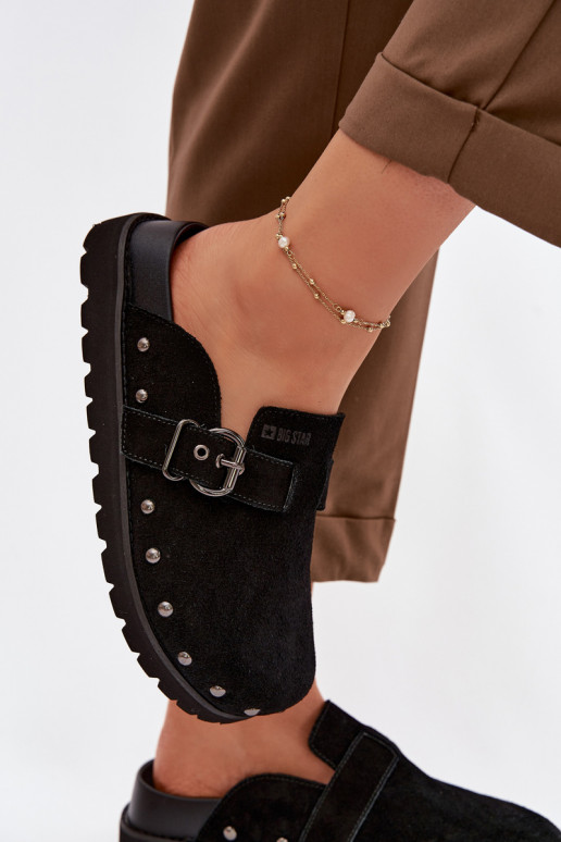 Hausschuhe Verstopfungen aus INildleder mit einer Plattform mit Nieten I mit Schnallen Big Star TT274951 schZuarze Farbe