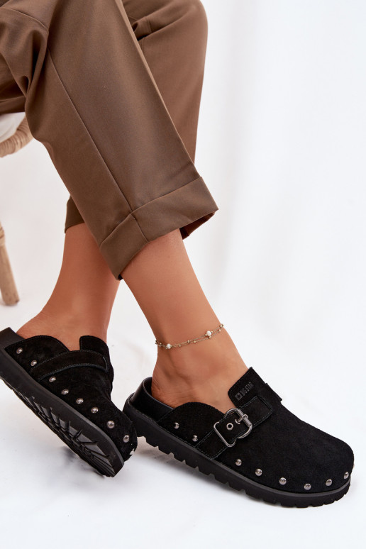 Hausschuhe Verstopfungen aus INildleder mit einer Plattform mit Nieten I mit Schnallen Big Star TT274951 schZuarze Farbe