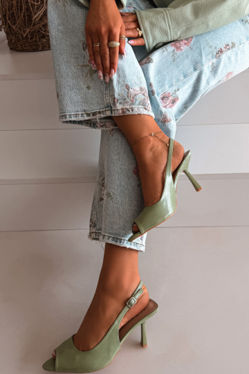 Damensandalen mit dünnen Absätzen grüne Farbe Sevina 2