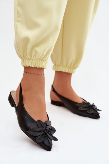 Damen Sandalen in Schwarz mit breiten Absätzen und dekorativer Blume Telivette 2