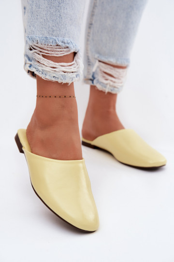 Damen gelbe flache Slipper aus Kunstleder Romelle 2
