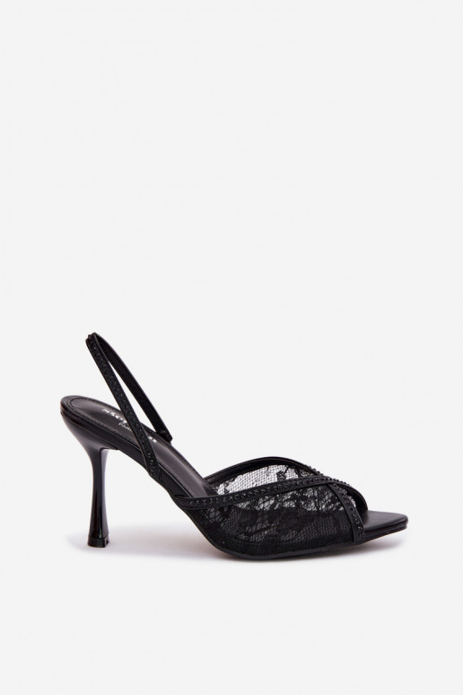 Damensandalen mit dünnen Absätzen mit Spitze I Zdobieniem schZuarze Farbe Melivelle