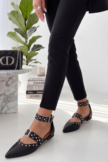 Schwarze Ballerinas mit...