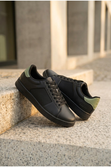 Sportliche Schuhe für Männer Big Star TT174301 schwarze Farbe