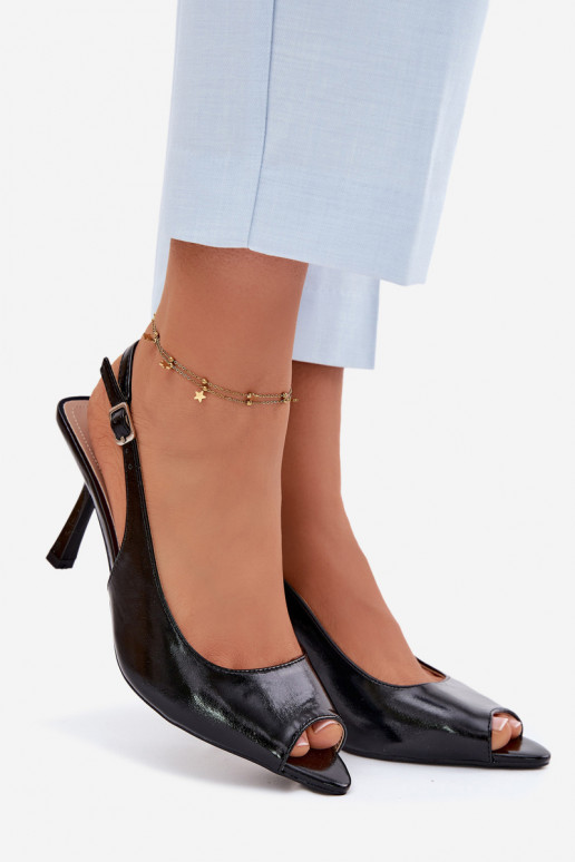 Damen Sandalen mit dünnen Absätzen in schwarz Sevina