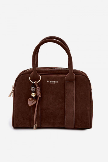 Reisetasche aus Kunstvelours mit Anhängern in schokoladenfarben Sorielle