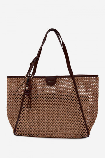Geflochtene große Shopper-Tasche mit Schlüsselanhängern in braun Mella