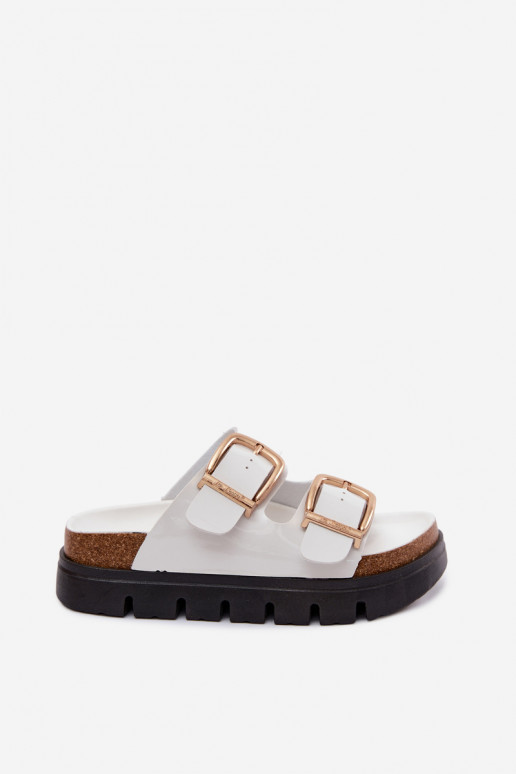 mit Lackeffekt Damenhausschuhe mit einer Plattform Ze goldene Farbemi mit Schnallenmi Lee Cooper LCIN-26-35-4460L Zueiße Farbe