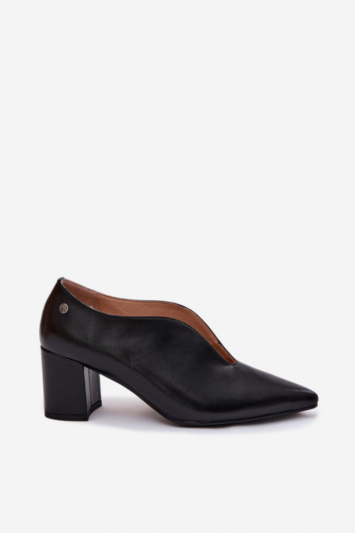 Schwarze Leder-Damenschuhe mit Absatz Tai turiciejka K7469-01