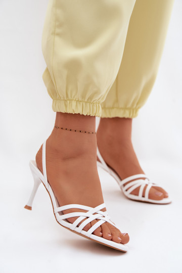 Damensandalen mit dünnen Absätzen mit Streifen Zueiße Farbe Velivelle 2