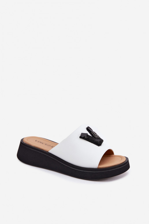 Leder-Damenschuhe mit V-förmigem Obermaterial auf Plattform Vinceza 66950, weiße Farbe