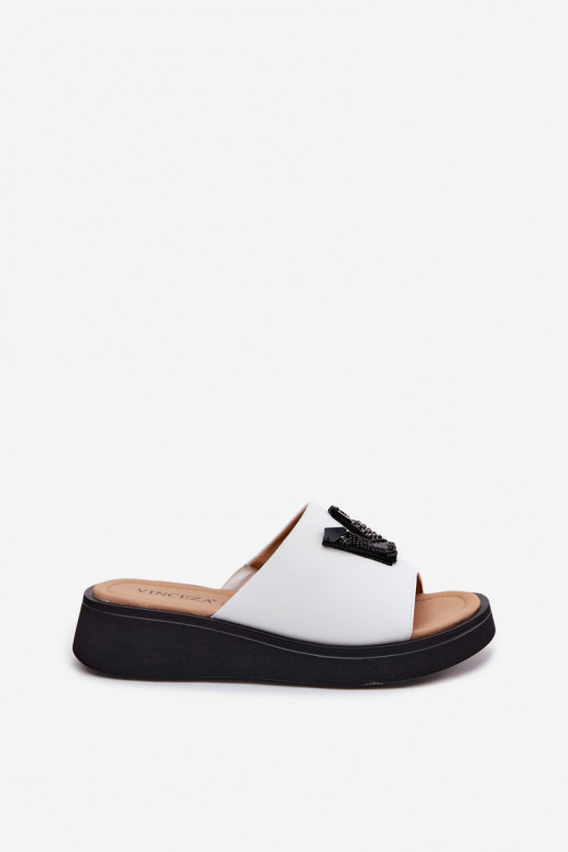 Leder-Damenschuhe mit V-förmigem Obermaterial auf Plattform Vinceza 66950, weiße Farbe