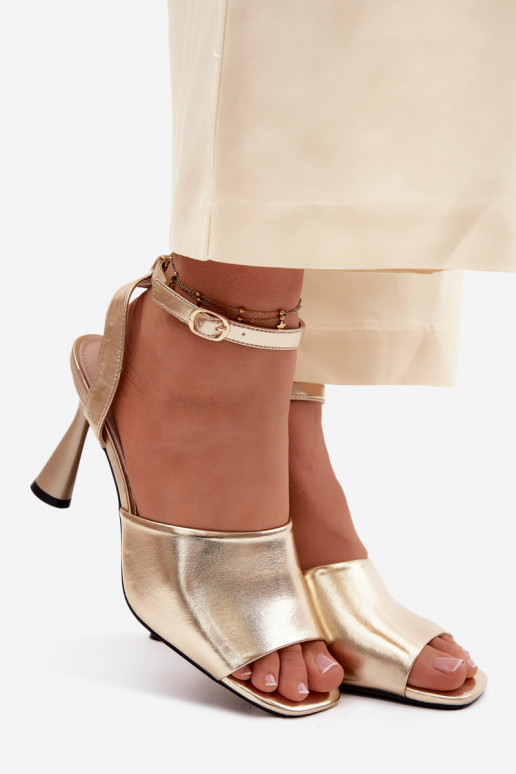 Damensandalen mit Absätzen Vinceza 62297 goldene Farbe