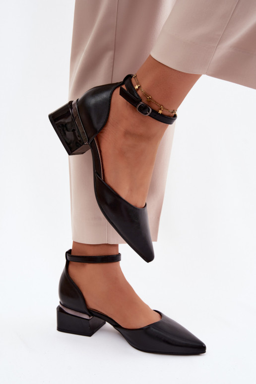 Schwarze Schuhe mit Absatz und Riemen Vinceza 62278