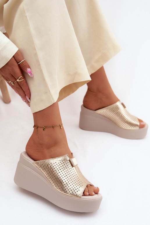 Goldene Damen-Plattformslipper aus Kunstleder Vinceza 95392