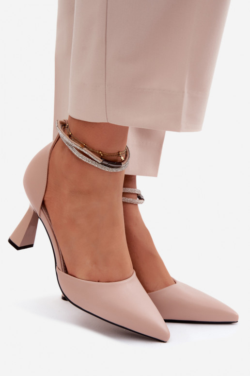 Beige Schuhe mit kleinem Absatz und glänzenden Riemen Vinceza 62283