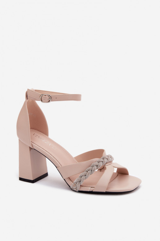 Beige Damen-Sandalen mit kleinen Absätzen und glänzenden Punkten Vinceza 62298