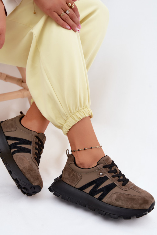 Haut aus INildleder Sneakers Stilvollllschuhe Feminin mit einer Plattform Vinceza 41520 Khaki-Farbe-Farbe