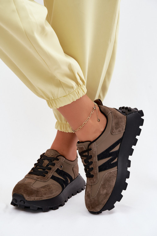 Haut aus INildleder Sneakers Stilvollllschuhe Feminin mit einer Plattform Vinceza 41520 Khaki-Farbe-Farbe